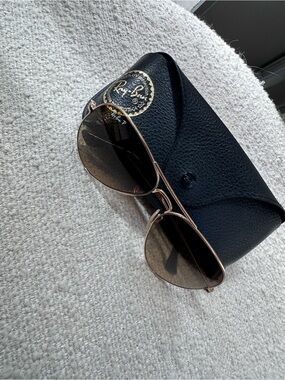 Ray-Ban Aviator Sunglasses — Gold Frame with Brown Lenses